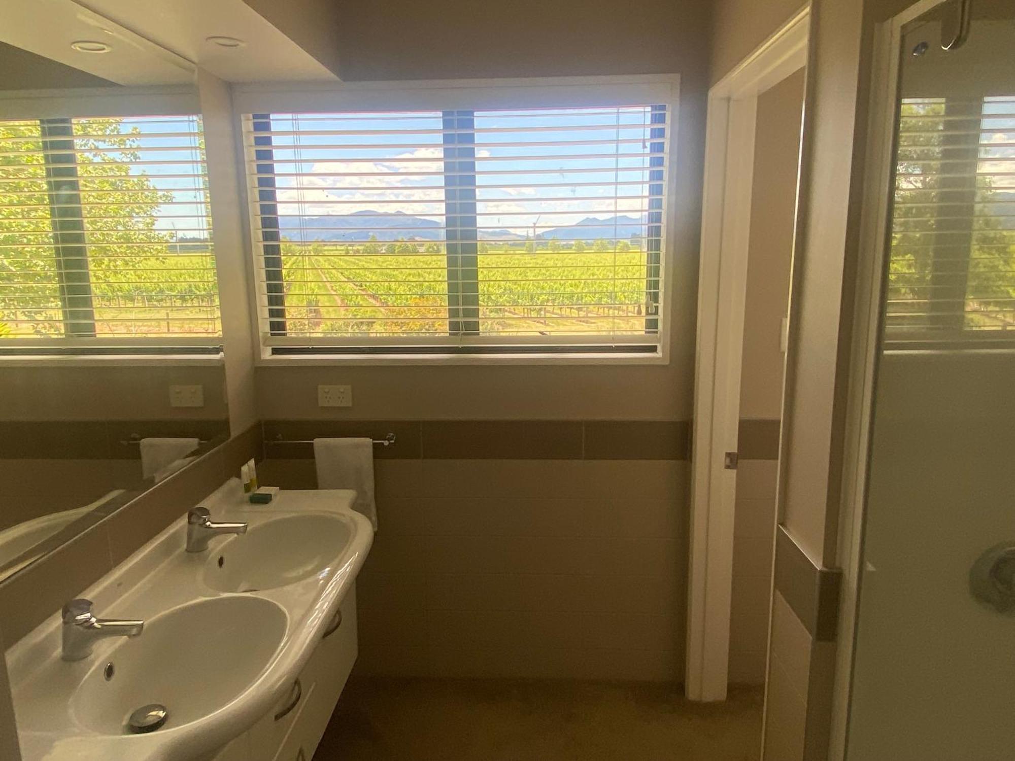 Fairhall Guest Lodge Woodbourne Bagian luar foto