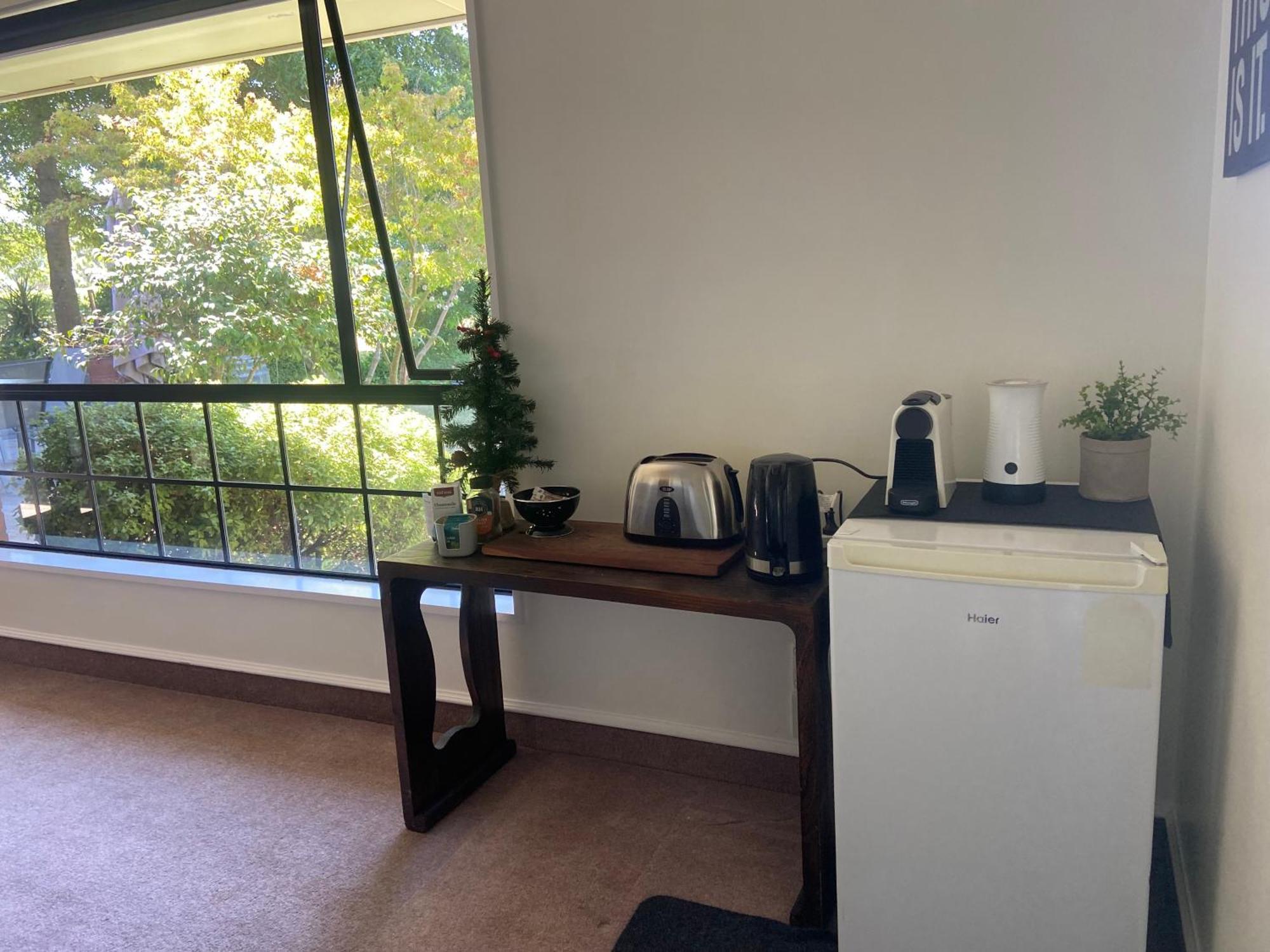 Fairhall Guest Lodge Woodbourne Bagian luar foto
