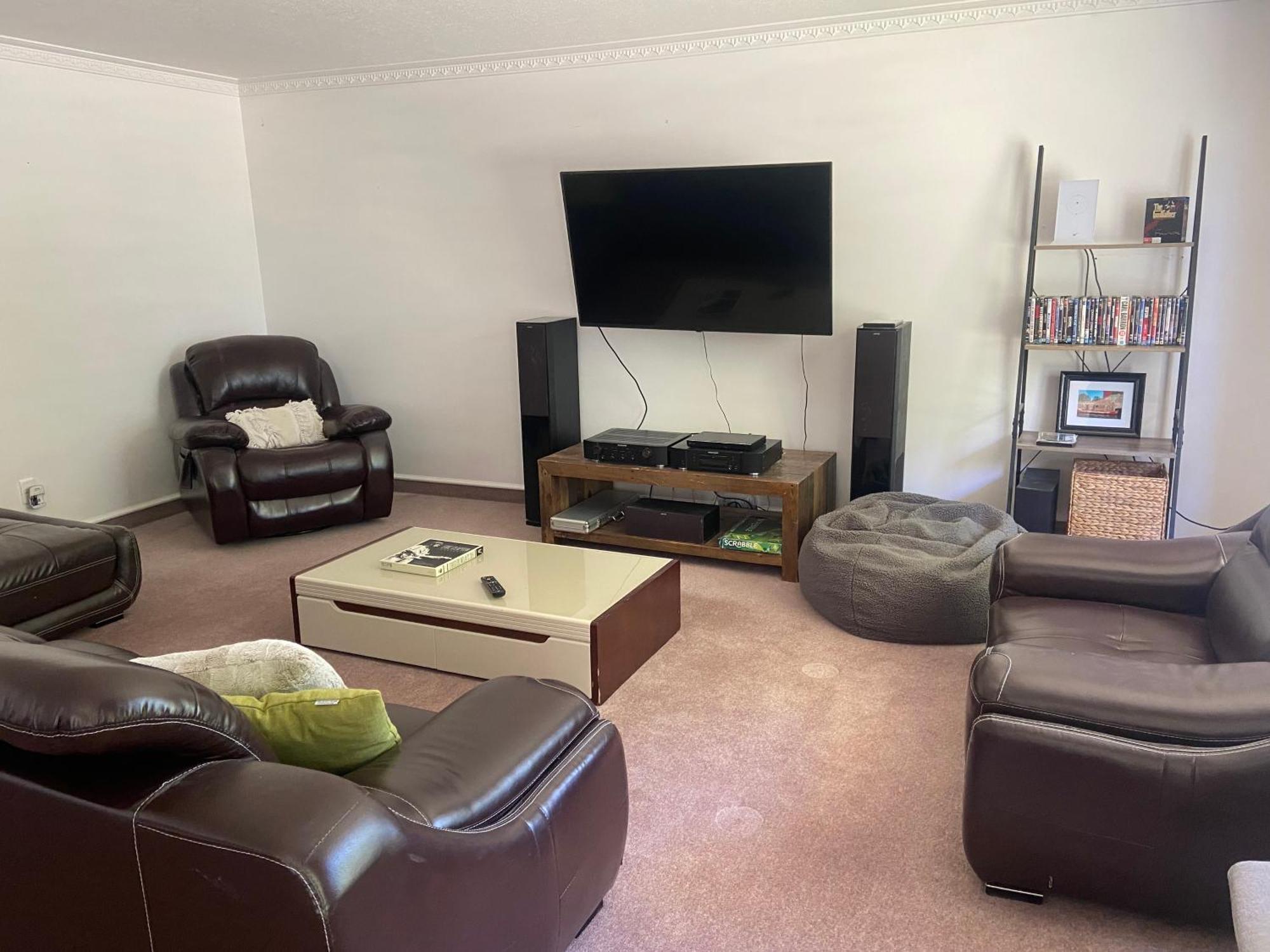 Fairhall Guest Lodge Woodbourne Bagian luar foto