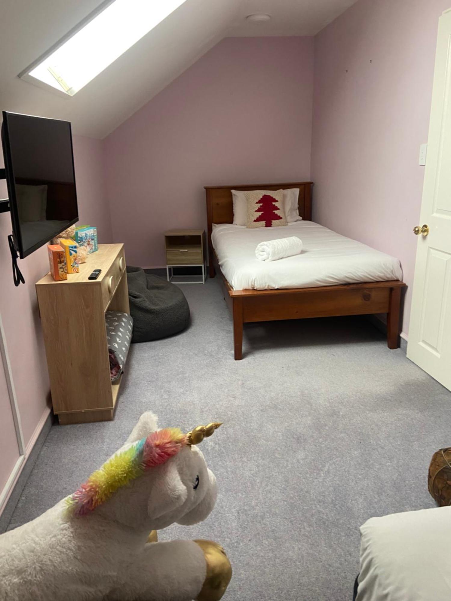 Fairhall Guest Lodge Woodbourne Bagian luar foto