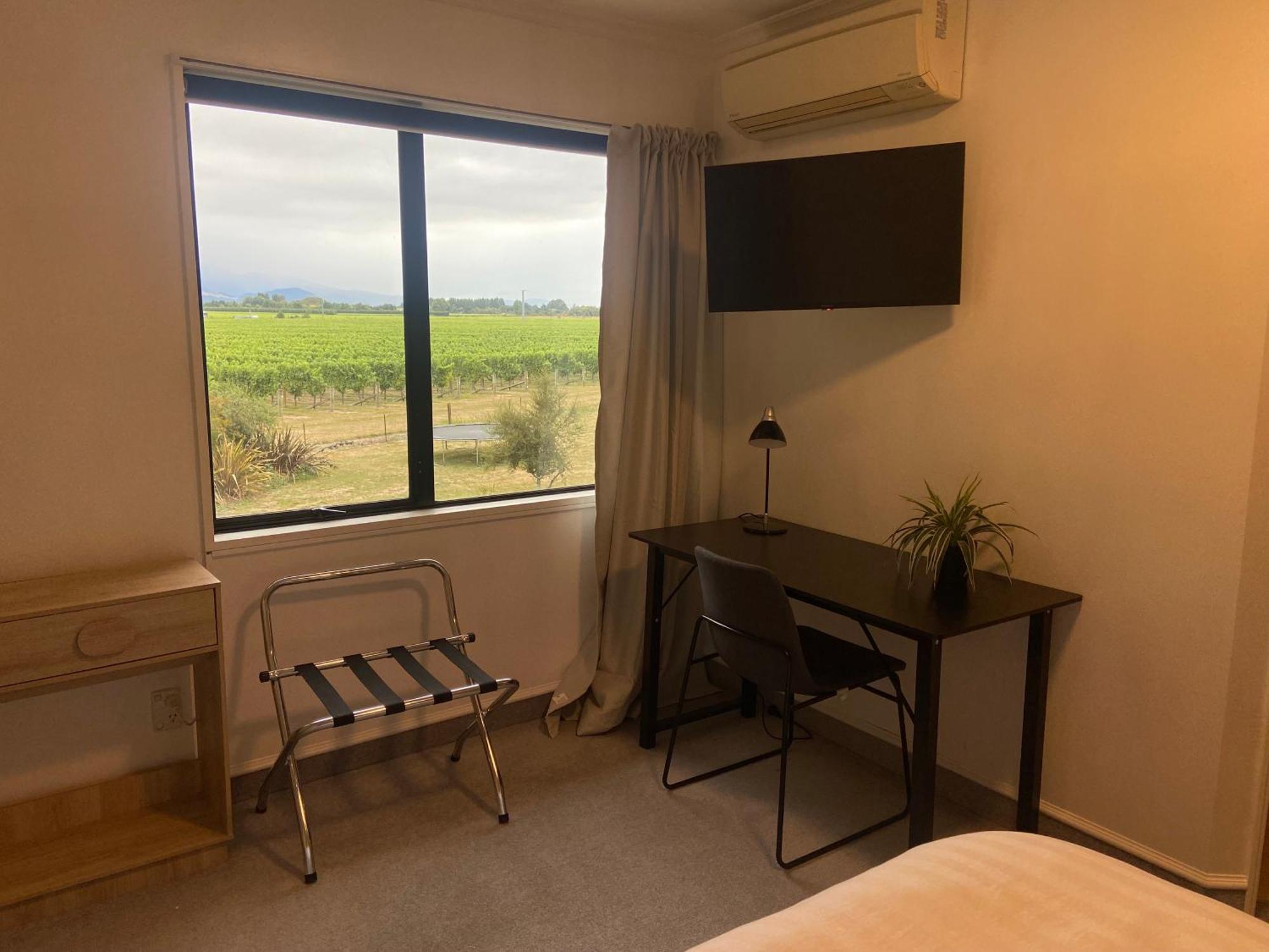Fairhall Guest Lodge Woodbourne Bagian luar foto